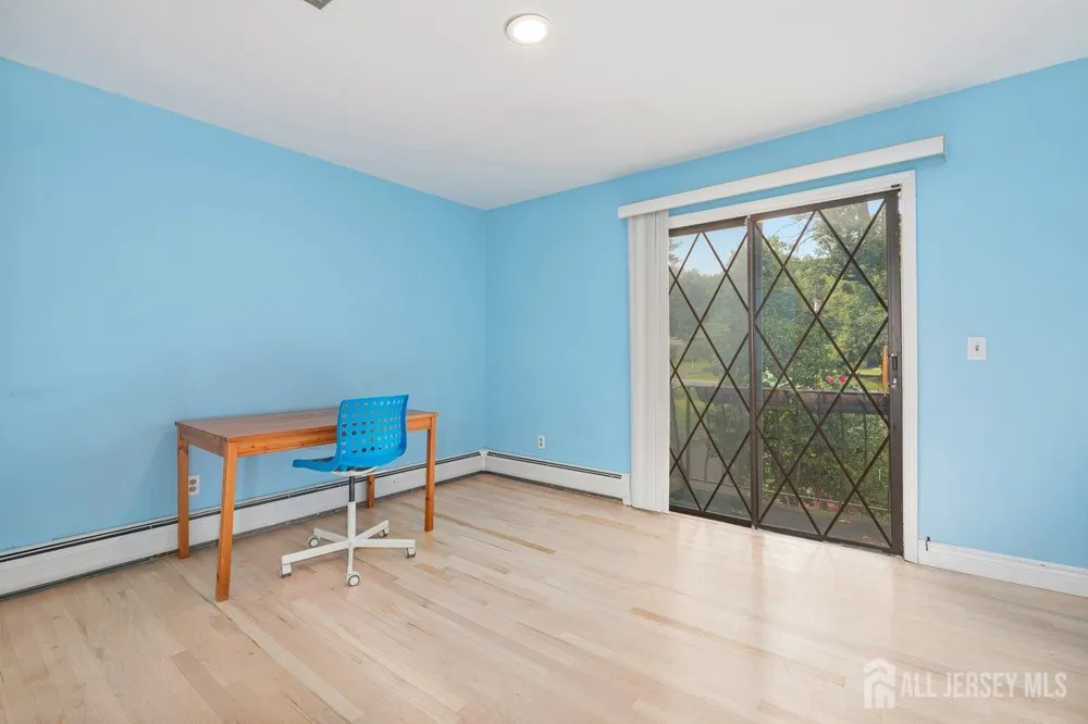 403 New Dover Road Colonia, NJ 07067