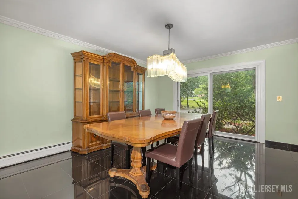 403 New Dover Road Colonia, NJ 07067