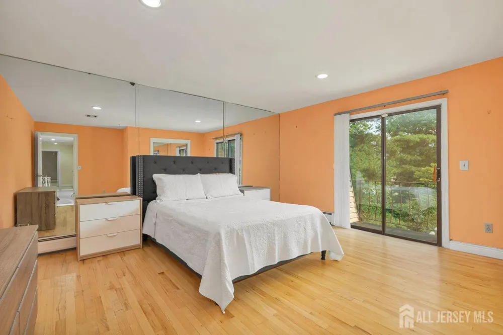 403 New Dover Road Colonia, NJ 07067