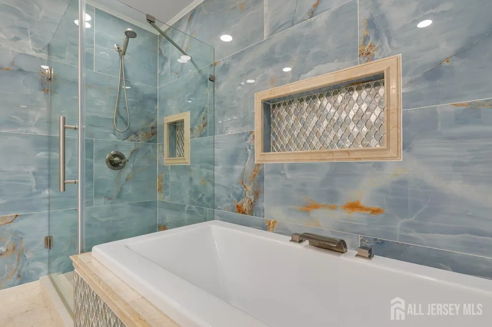 403 New Dover Road Colonia, NJ 07067