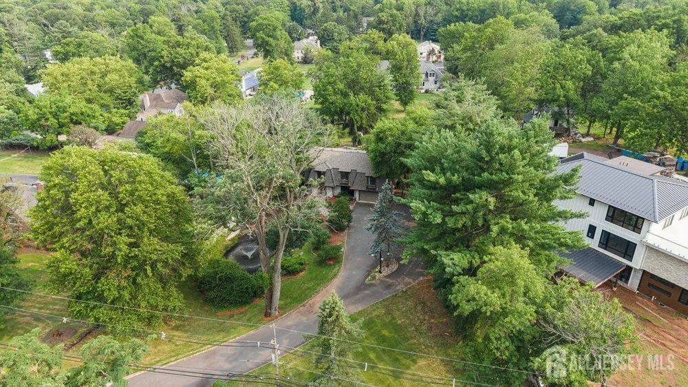 403 New Dover Road Colonia, NJ 07067