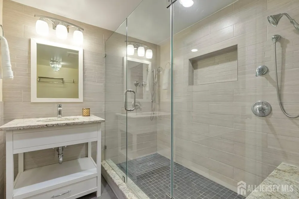 403 New Dover Road Colonia, NJ 07067