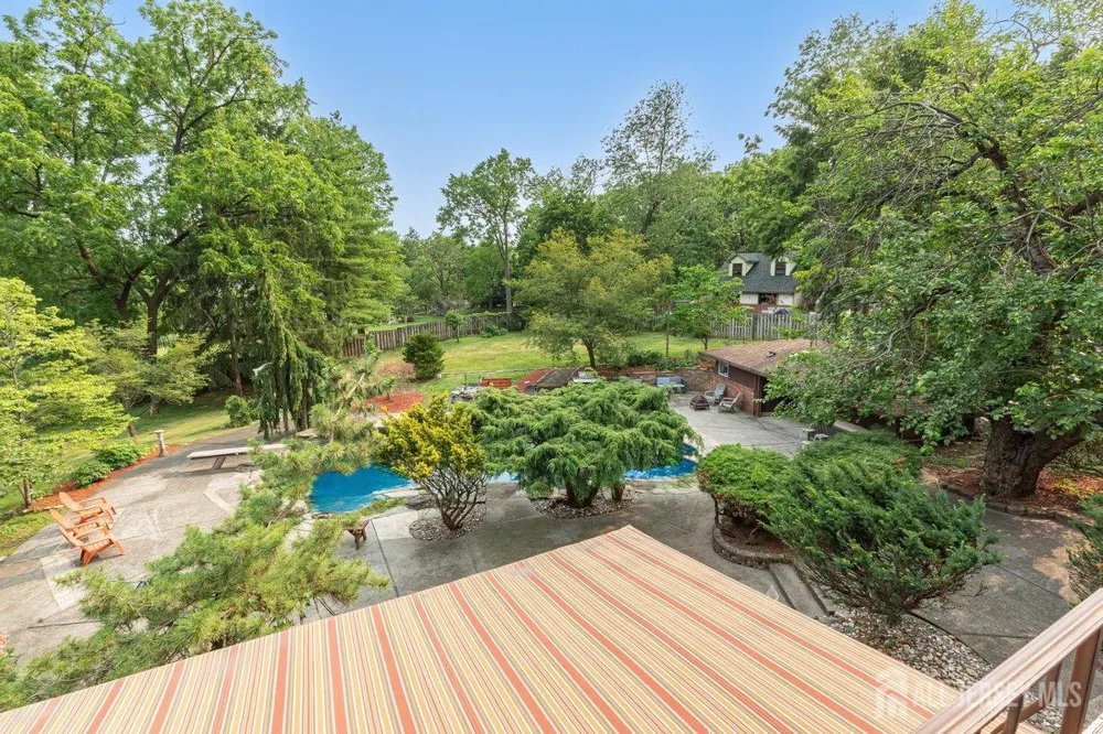 403 New Dover Road Colonia, NJ 07067