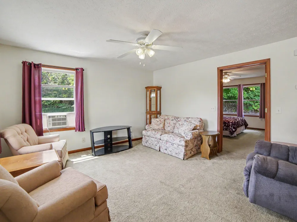 218 Devonwood Drive Shelby, MI 49455