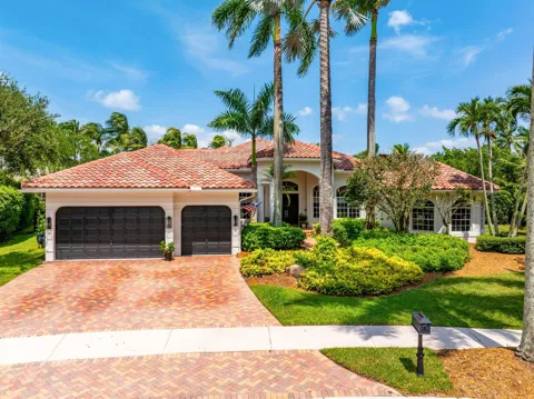 2480 Poinciana Lane