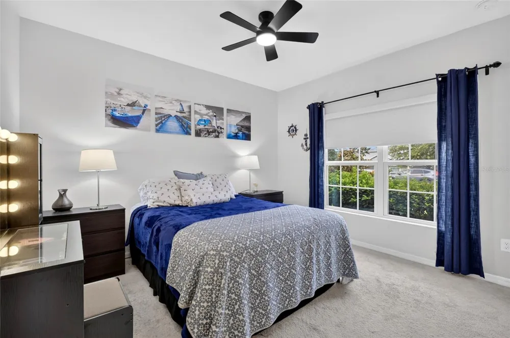 1181 STRATTON AVENUE Groveland, FL 34736