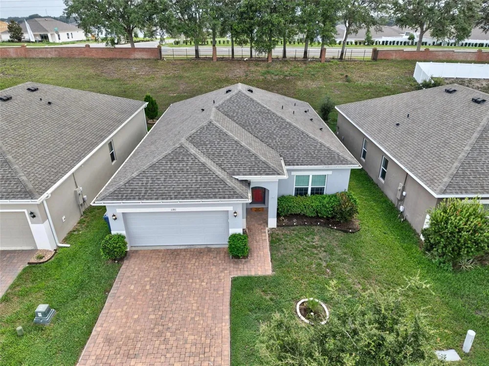 1181 STRATTON AVENUE Groveland, FL 34736