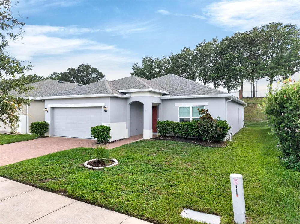 1181 STRATTON AVENUE Groveland, FL 34736