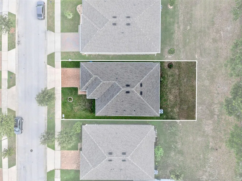 1181 STRATTON AVENUE Groveland, FL 34736