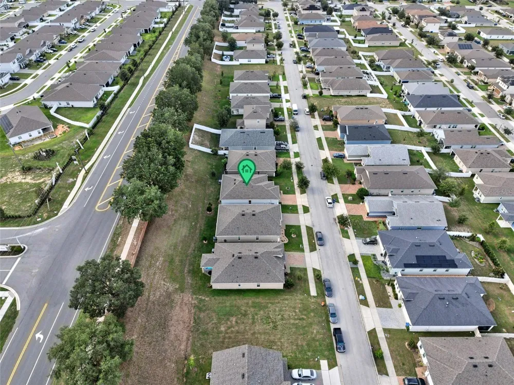 1181 STRATTON AVENUE Groveland, FL 34736