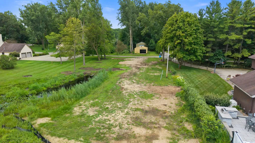 20306 Hillandale Road White Pigeon, MI 49099