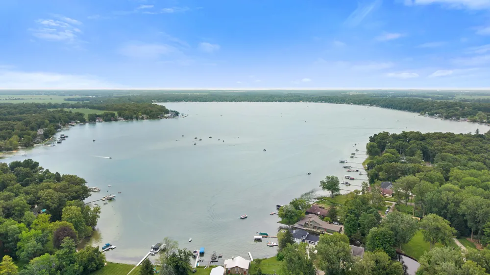 20306 Hillandale Road White Pigeon, MI 49099