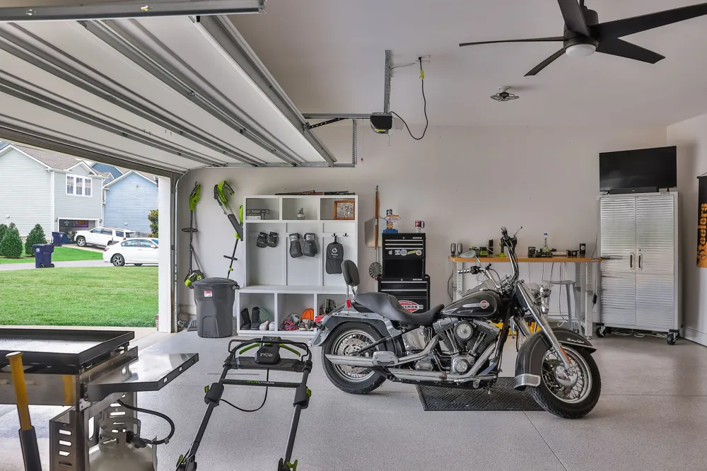3453 Milford Dr Thompsons Station, TN 37179