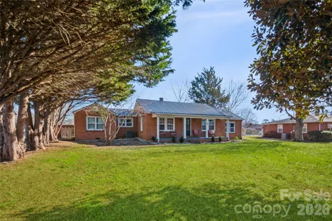 303 Island Ford Road