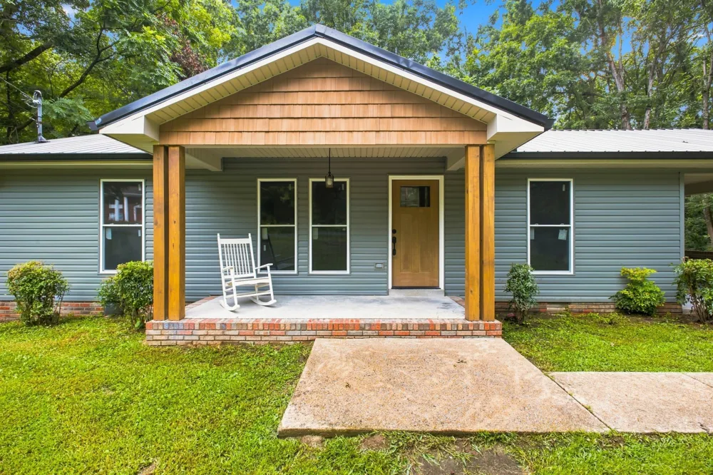 1121 Blake Road Lyles, TN 37098