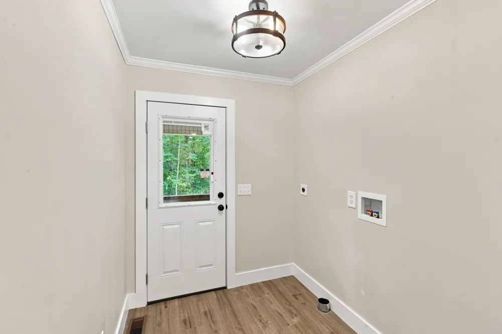 1121 Blake Road Lyles, TN 37098