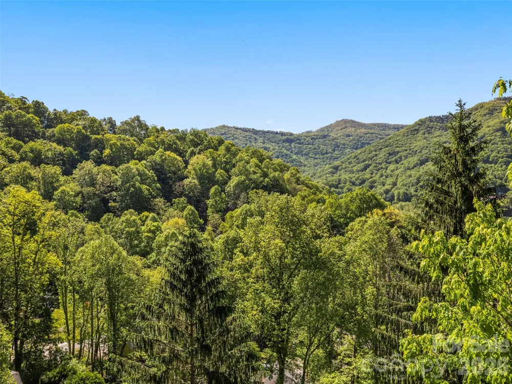 969 Mountain View Drive Maggie Valley, NC 28751