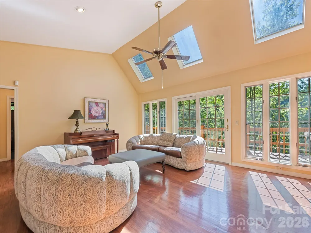 969 Mountain View Drive Maggie Valley, NC 28751