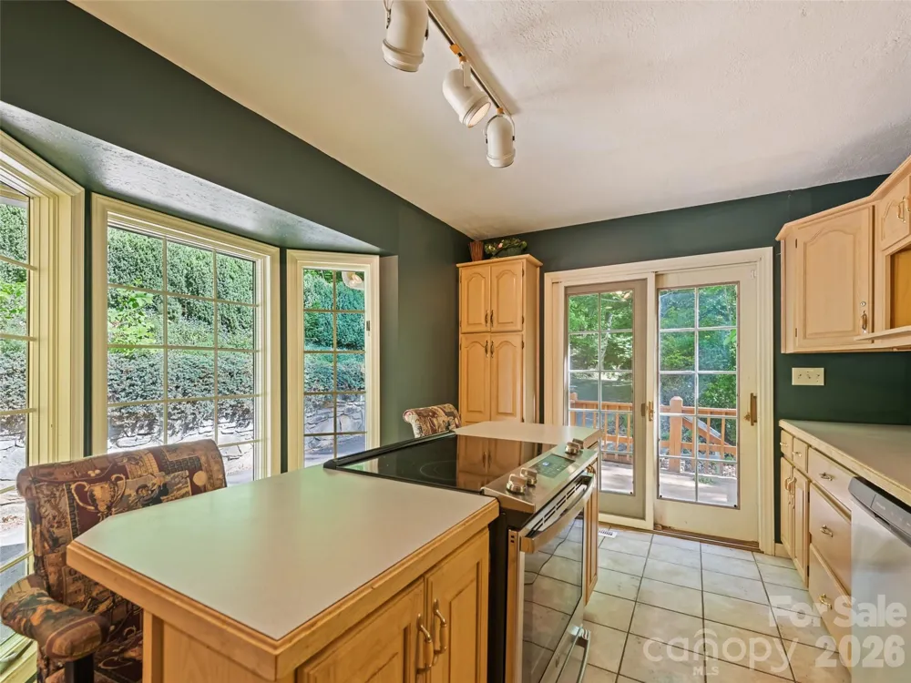969 Mountain View Drive Maggie Valley, NC 28751