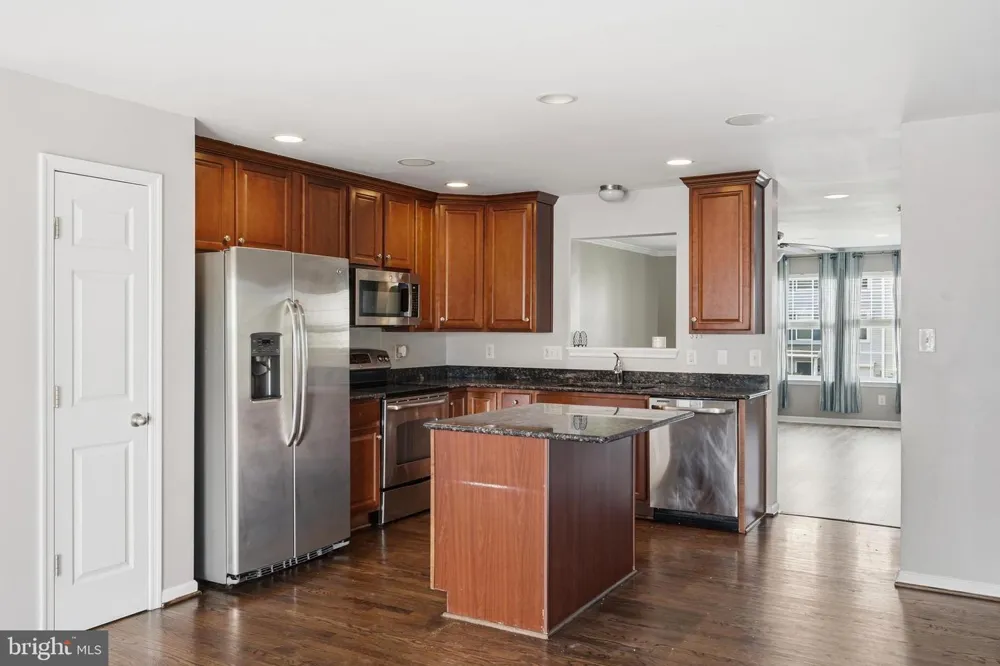 11 WAYSIDE COURT Falling Waters, WV 25419