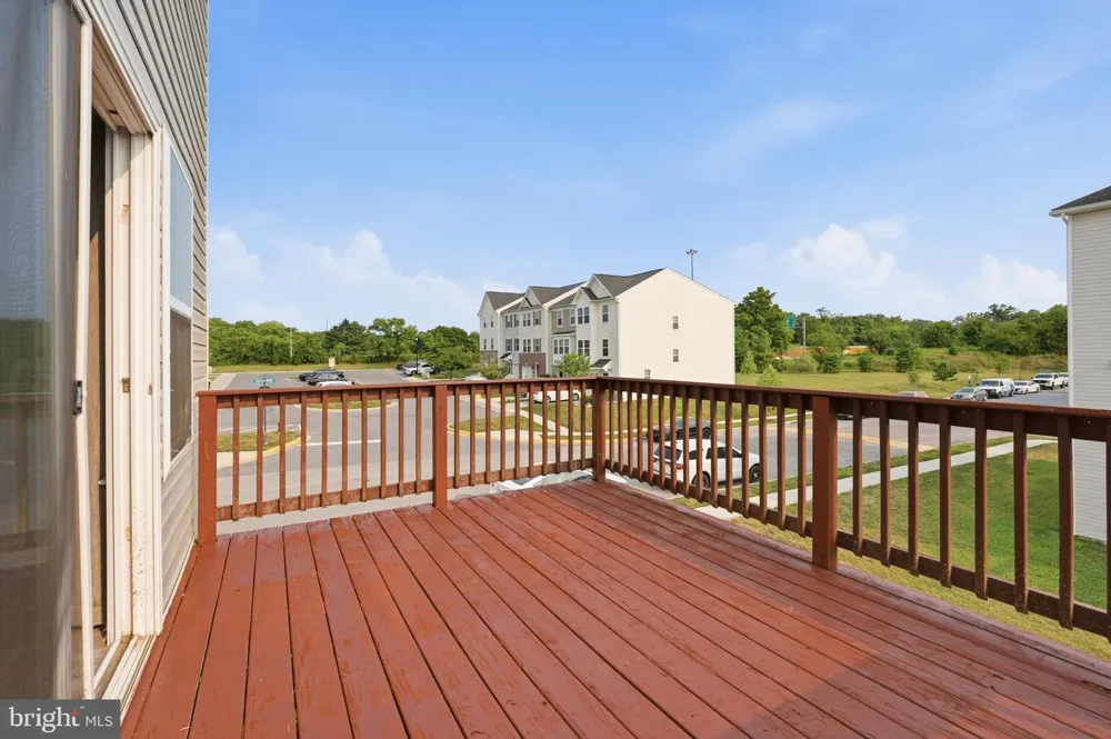 11 WAYSIDE COURT Falling Waters, WV 25419