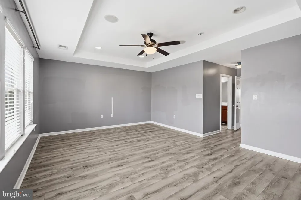 11 WAYSIDE COURT Falling Waters, WV 25419