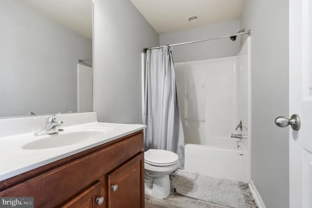 11 WAYSIDE COURT Falling Waters, WV 25419