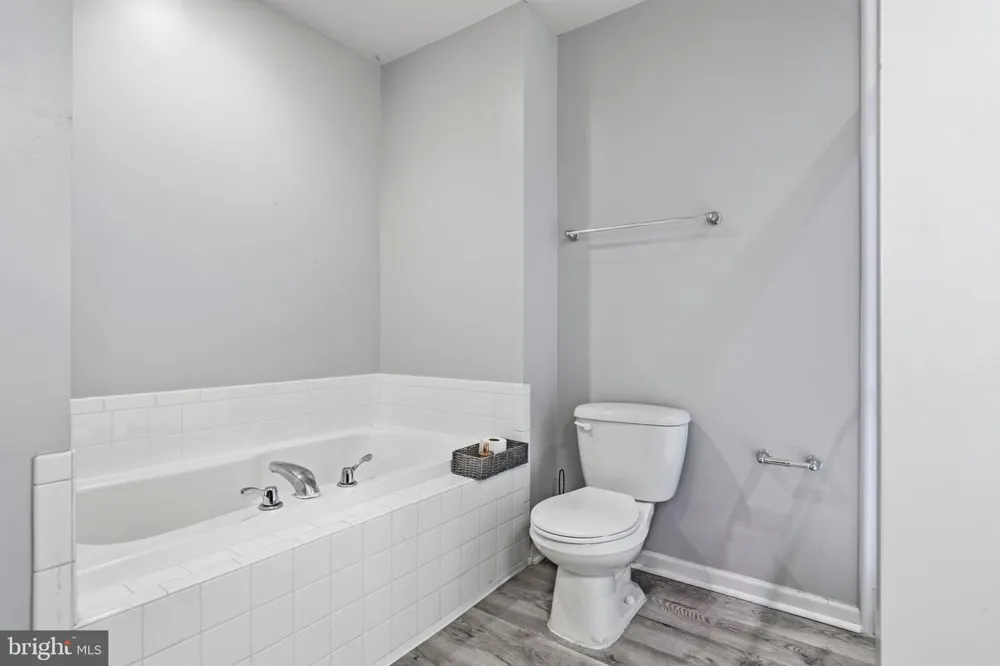 11 WAYSIDE COURT Falling Waters, WV 25419