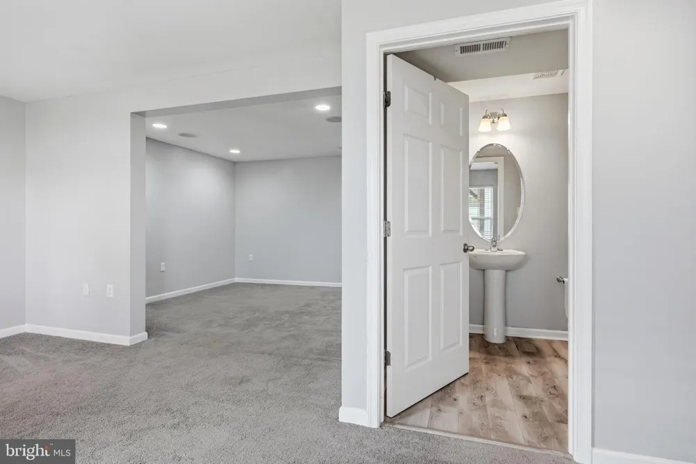 11 WAYSIDE COURT Falling Waters, WV 25419