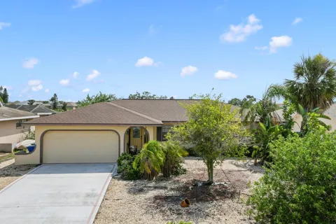 744 FLAMINGO DRIVE