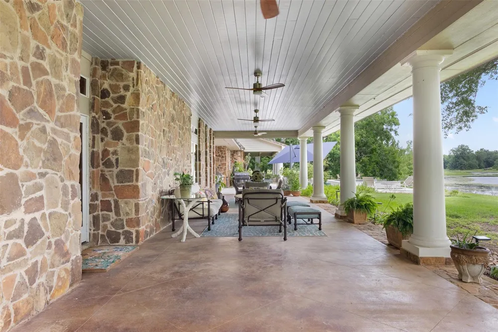 8502 Stansberry Road Simonton, TX 77476