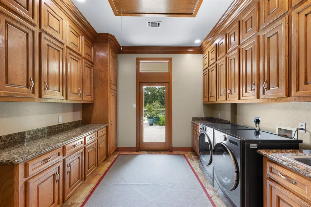 8502 Stansberry Road Simonton, TX 77476