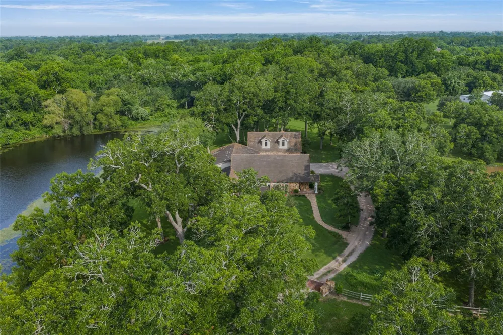 8502 Stansberry Road Simonton, TX 77476
