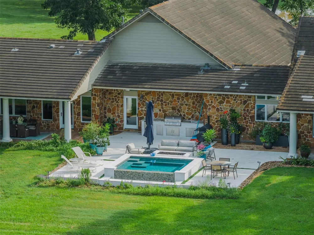 8502 Stansberry Road Simonton, TX 77476