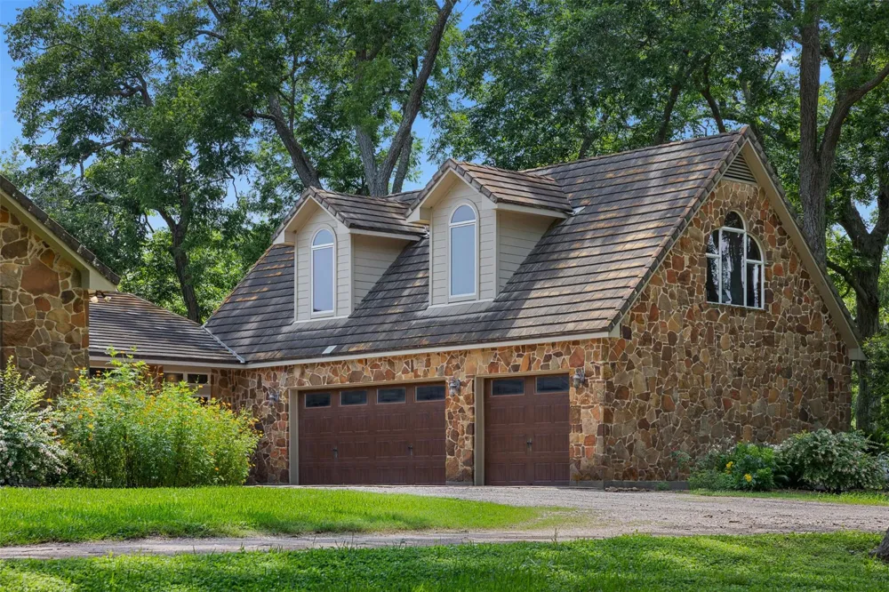 8502 Stansberry Road Simonton, TX 77476