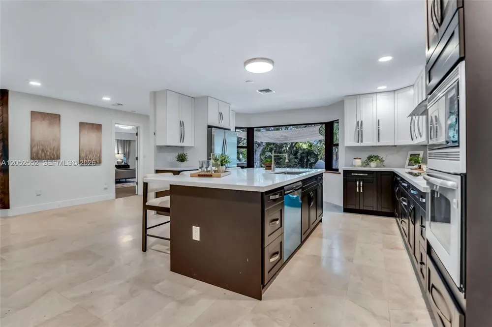 18180 SW 66th St Southwest Ranches, FL 33331