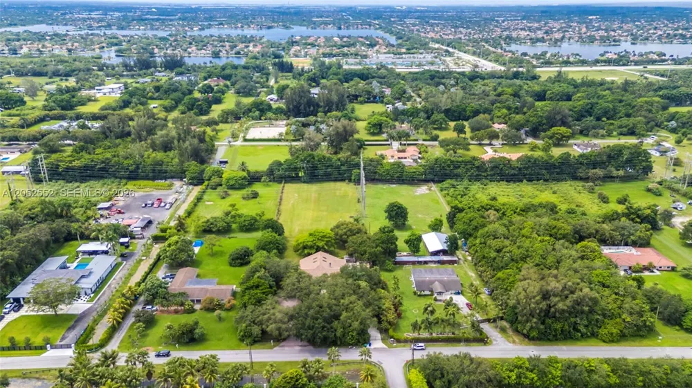 18180 SW 66th St Southwest Ranches, FL 33331