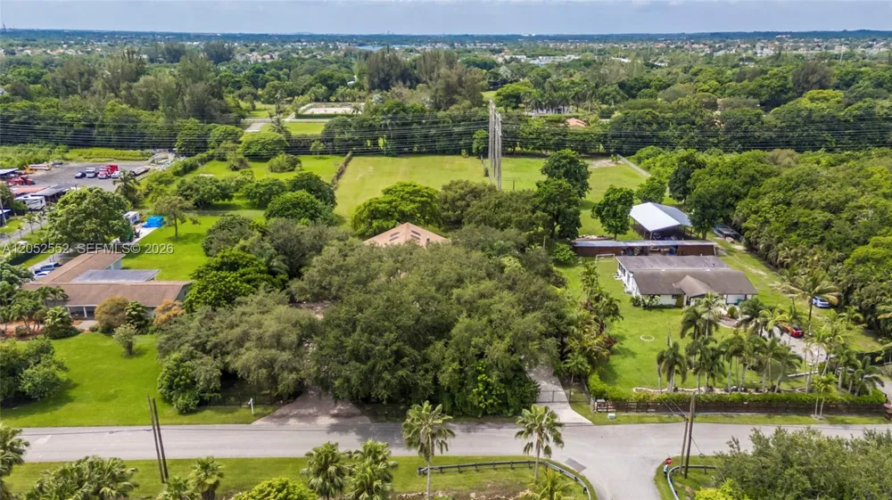 18180 SW 66th St Southwest Ranches, FL 33331