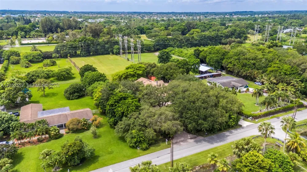 18180 SW 66th St Southwest Ranches, FL 33331
