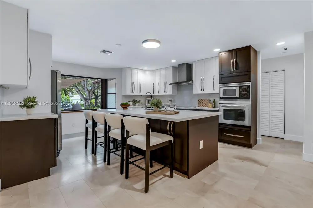 18180 SW 66th St Southwest Ranches, FL 33331