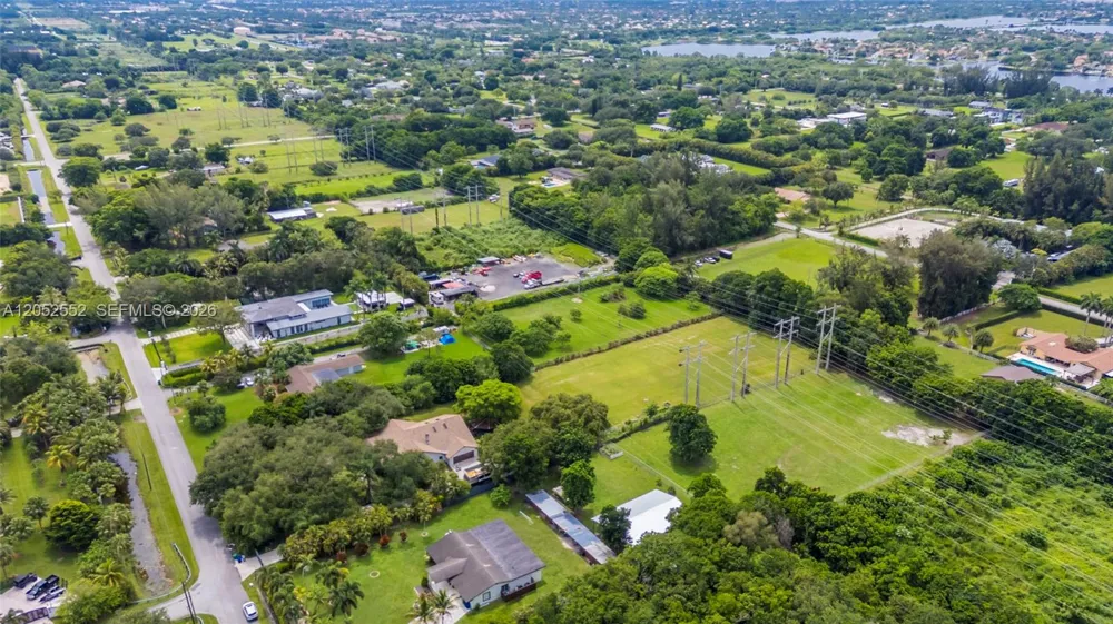 18180 SW 66th St Southwest Ranches, FL 33331