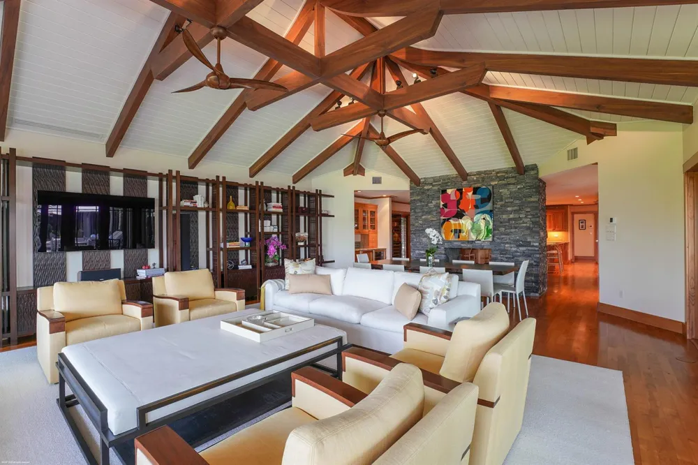 90 Lighthouse Drive Jupiter Inlet Colony, FL 33469