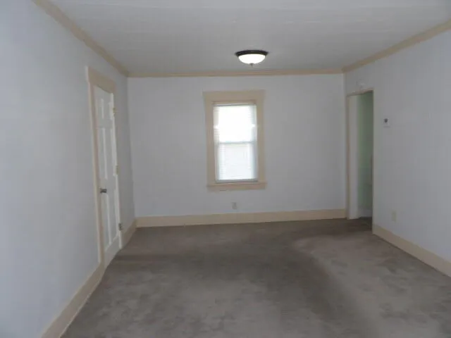 39 Troy Street Battle Creek, MI 49037