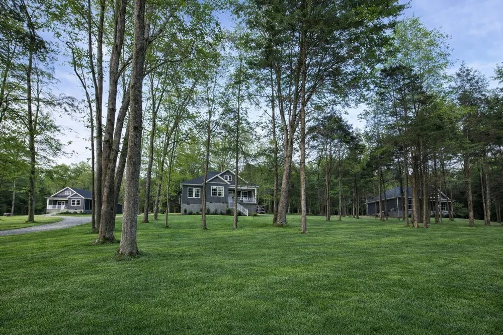 4619 Chapel Hill Rd Southside, TN 37171