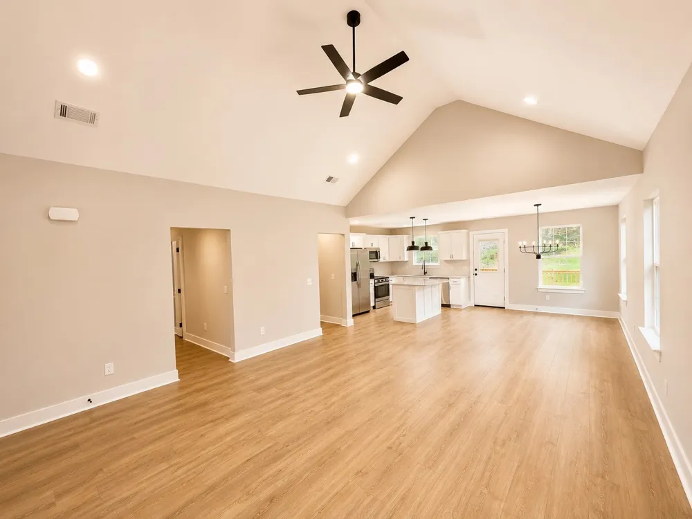 4619 Chapel Hill Rd Southside, TN 37171
