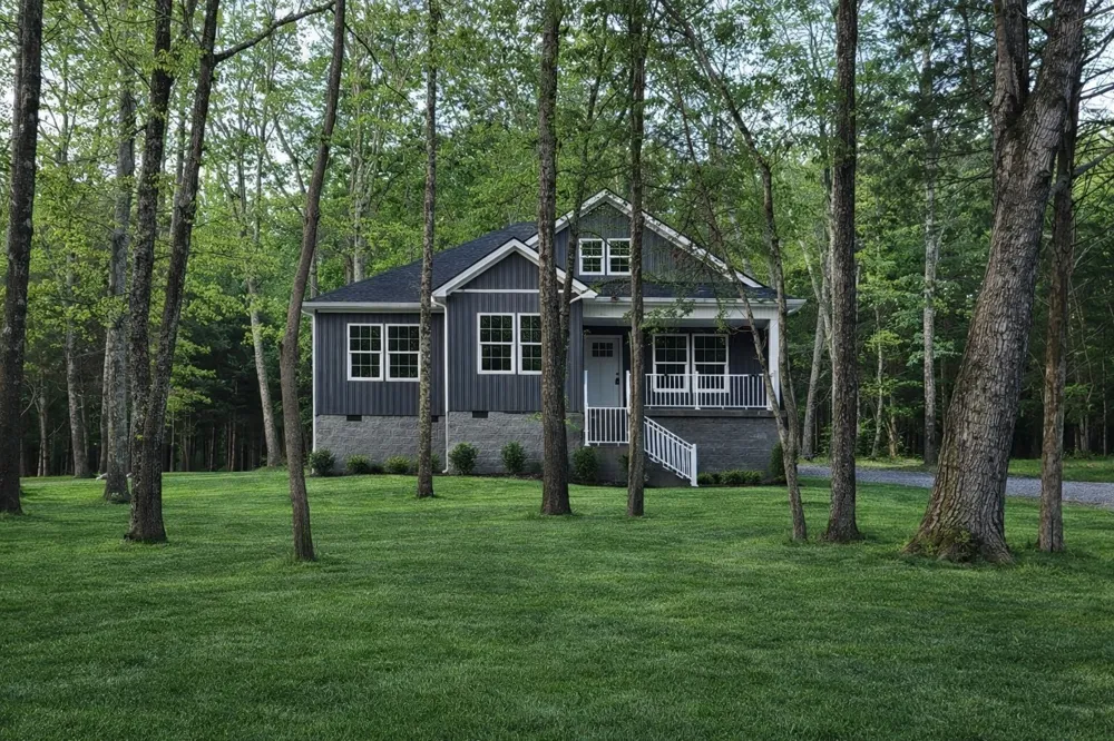 4619 Chapel Hill Rd Southside, TN 37171