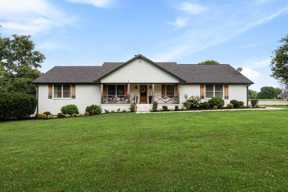459 Bowling Branch Rd Cottontown, TN 37048