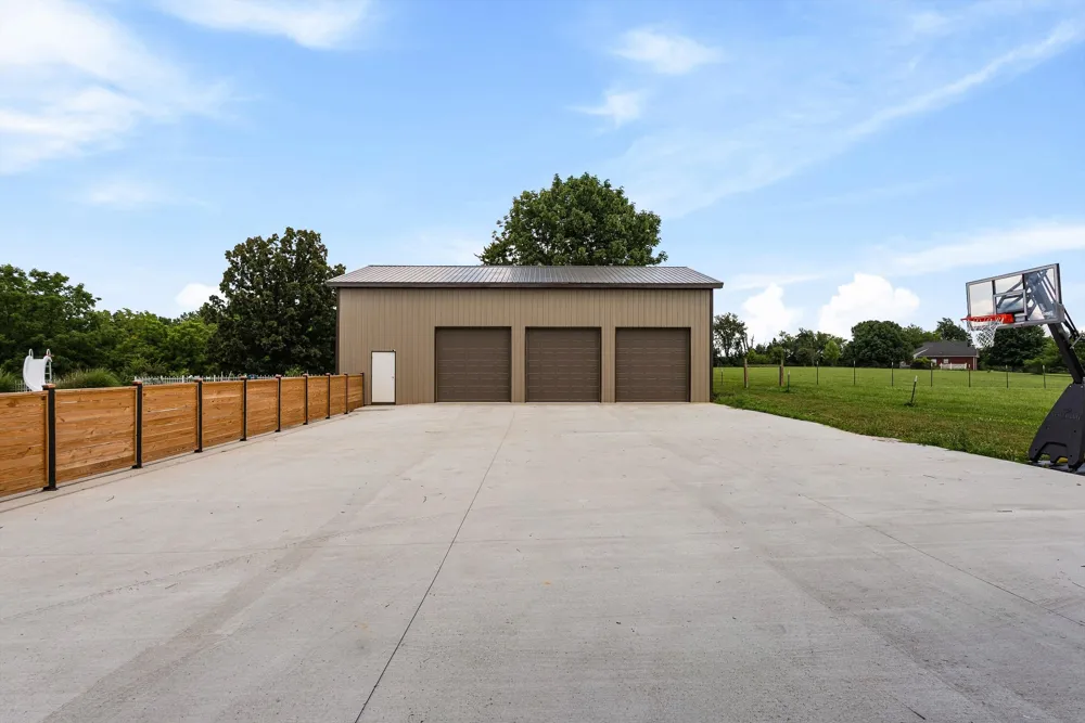 459 Bowling Branch Rd Cottontown, TN 37048