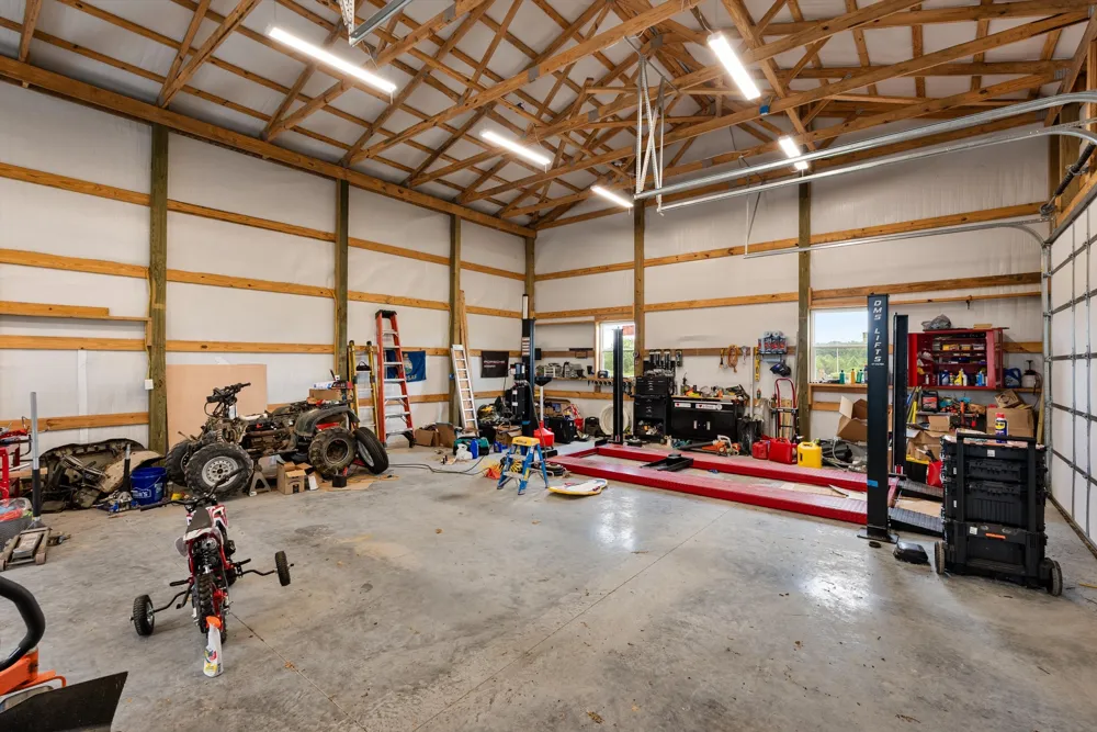 459 Bowling Branch Rd Cottontown, TN 37048