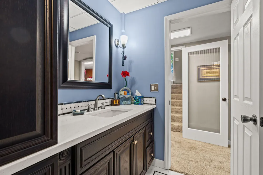 6806 Wiley Road Douglas, MI 49406